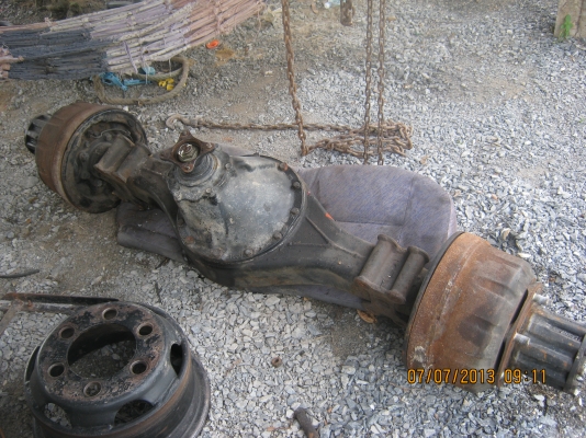 เฟืองท้ายหกล้อฮีโน่11-40เก่าญี่ปุ่น