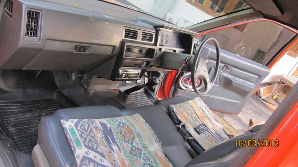 ขายกระบะนิสสันบิ๊กเอ็มฝาแดง ปี36 เปิดที่110000บาทราคาต่อลองได้นิดน่อยครับ รถเดิมๆทั้งคันครับสีเดิมบางๆมากไม่มีผุครัชชีสวยๆไม่มีตำหนิ รถคนแก่ใช้งานครับภาษี+ทะเบียน+พร้อมชุดโอนครับ อยากให้มาลองขับดูก่อนเห็นสภาพจริงแล้วจะชอบเลยครับคันนี้ซื้อไปไม่ต้องทำไรเพิ่ ขายกระบะนิสสันบิ๊กเอ็มฝาแดง ปี36 เปิดที่110000บาทราคาต่อลองได้นิดน่อยครับ รถเดิมๆทั้งคันครับสีเดิมบางๆมากไม่มีผุครัชชีสวยๆไม่มีตำหนิ รถคนแก่ใช้งานครับภาษี+ทะเบียน+พร้อมชุดโอนครับ อยากให้มาลองขับดูก่อนเห็นสภาพจริงแล้วจะชอบเลยครับคันนี้ซื้อไปไม่ต้องทำไรเพิ่