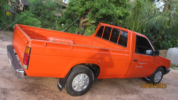 ขายกระบะนิสสันบิ๊กเอ็มฝาแดง ปี36 เปิดที่110000บาทราคาต่อลองได้นิดน่อยครับ รถเดิมๆทั้งคันครับสีเดิมบางๆมากไม่มีผุครัชชีสวยๆไม่มีตำหนิ รถคนแก่ใช้งานครับภาษี+ทะเบียน+พร้อมชุดโอนครับ อยากให้มาลองขับดูก่อนเห็นสภาพจริงแล้วจะชอบเลยครับคันนี้ซื้อไปไม่ต้องทำไรเพิ่ ขายกระบะนิสสันบิ๊กเอ็มฝาแดง ปี36 เปิดที่110000บาทราคาต่อลองได้นิดน่อยครับ รถเดิมๆทั้งคันครับสีเดิมบางๆมากไม่มีผุครัชชีสวยๆไม่มีตำหนิ รถคนแก่ใช้งานครับภาษี+ทะเบียน+พร้อมชุดโอนครับ อยากให้มาลองขับดูก่อนเห็นสภาพจริงแล้วจะชอบเลยครับคันนี้ซื้อไปไม่ต้องทำไรเพิ่