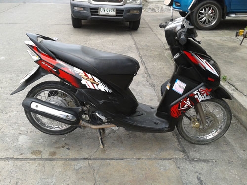 mio ปี 52 สีดำ แดง รถบ้าน สภาพเดิมๆ เครื่องแน่น ไม่หลวม ไม่มีควัน เอกสารครบถ้วน