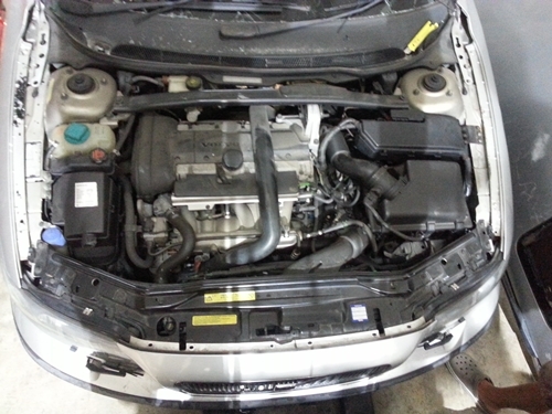 ขายหัวตัดและอะไหล่ VOLVO V70 2.4T P2