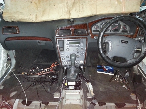 ขายหัวตัดและอะไหล่ VOLVO V70 2.4T P2