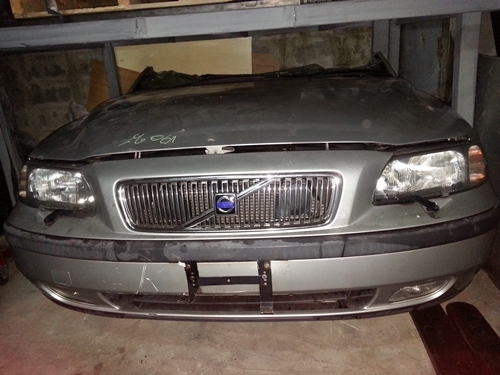 ขายหัวตัดและอะไหล่ VOLVO V70 2.4T P2