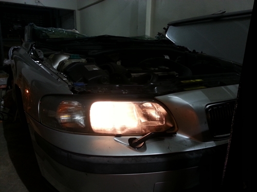 ขายหัวตัดและอะไหล่ VOLVO V70 2.4T P2