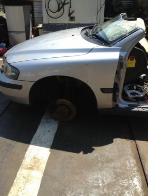 ขายหัวตัดและอะไหล่ VOLVO V70 2.4T P2