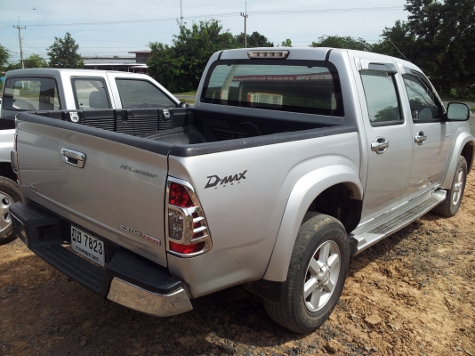 ขอขาย D-Max cab4 Hi Lande  บางๆ ถูกๆ