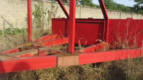 เทเล่อร์ลากรถตัดอ้อยขนาดสามเพลารถสิบล้อ ราคาต่อรองได้โทรมาคุยกันก่อนนะค่ะ