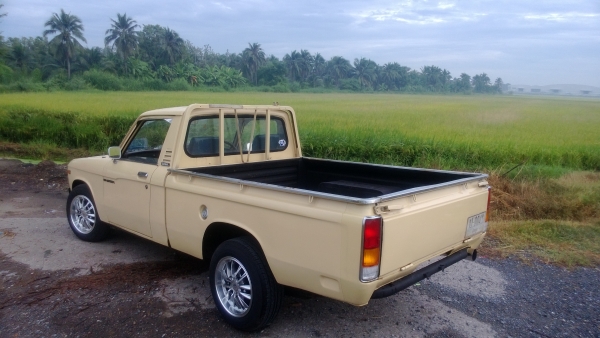 ขาย ISUZU KB20D สภาพสวยทำใหม่