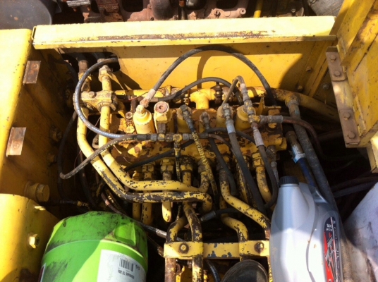 ขายKOBELCO SK 200M3 เก๋งเทา สภาพพร้อมใช้ ราคาต่อรองได้ ติดต่อได้ที่คุณอ๊อฟ พิจิตร 086-737-9991 ขายKOBELCO SK 200M3 เก๋งเทา สภาพพร้อมใช้ ราคาต่อรองได้ ติดต่อได้ที่คุณอ๊อฟ พิจิตร 086-737-9991