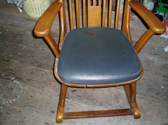 ขายเก้าอี้โยก ขายเก้าอี้โยก