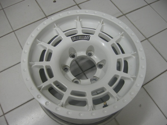 ขายแม็ก RALLIARTขอบ 16 -2 กว้าง 8 นิ้ว 6 รู ขาย 12,500 บาท ขายแม็ก RALLIARTขอบ 16 -2 กว้าง 8 นิ้ว 6 รู ขาย 12,500 บาท