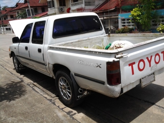 กระบะ4ประตู Toyota ไมตี้เอ็กซ์ ดีเซล2L