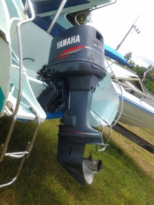 ขายเรือเร็ว 27 ฟุต เครื่องยามาฮ่า 200 แรง พร้อมใช้งาน พิเศษลด เหลือ 265000 บาทแล้ว ขายเรือเร็ว 27 ฟุต เครื่องยามาฮ่า 200 แรง พร้อมใช้งาน พิเศษลด เหลือ 265000 บาทแล้ว