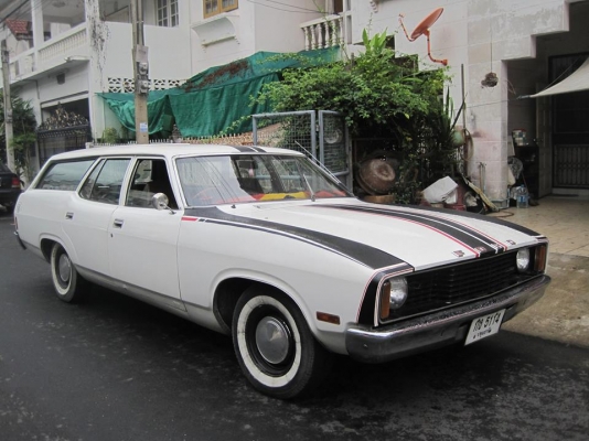 ขายรถอเมริกัน ford van พร้อมใช้ ขายรถอเมริกัน ford van พร้อมใช้