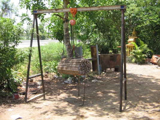 ขายถูกครับ..ยกชุดรอกยกของTOYO 1ตัน พร้อม เสารอกตามรูป