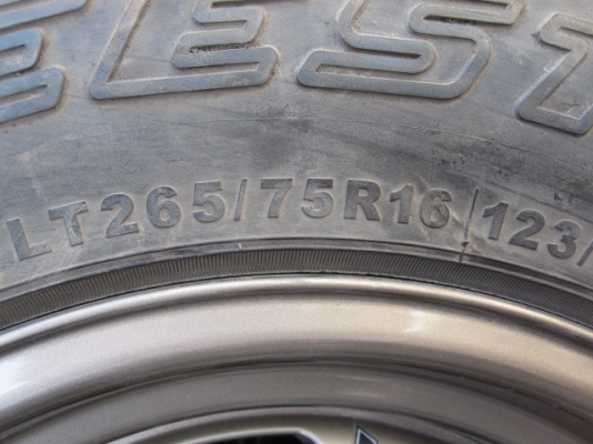 แม็กTE37 ขอบ 16 + ยางMT 265 แม็กTE37 ขอบ 16 + ยางMT 265