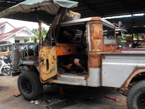 ขาย LAND CRUISER FJ45 กระบะหน้าหนู ขาย LAND CRUISER FJ45 กระบะหน้าหนู