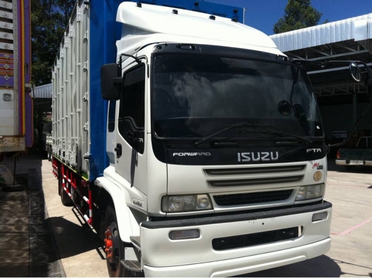 ISUZU FTR DECA EURO 2  6ล้อตู้บรรทุก 10 บาน