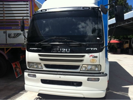 ISUZU FTR DECA EURO 2  6ล้อตู้บรรทุก 10 บาน