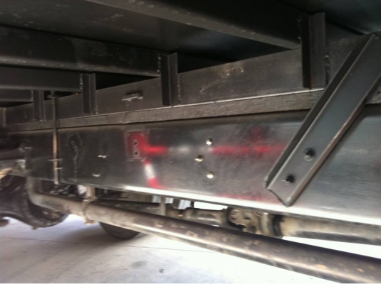 ISUZU FTR DECA EURO 2  6ล้อตู้บรรทุก 10 บาน