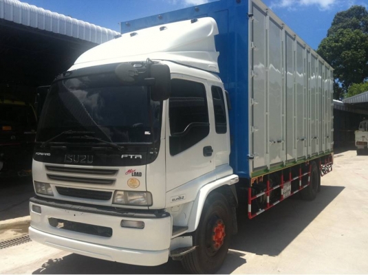 ISUZU FTR DECA EURO 2  6ล้อตู้บรรทุก 10 บาน