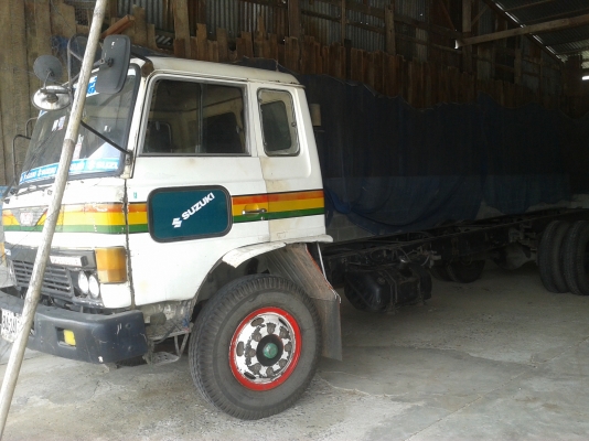 ขาย6ล้อใหญ่หัวครัชซี ยาว7.20 ม.