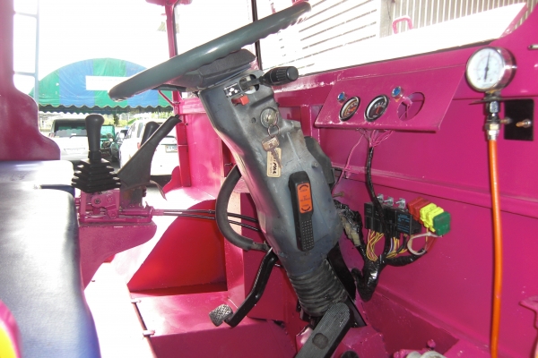 รถอีแต๋น รถอีแต๋น