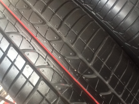 ขายยางป้ายแดงบริสโตน 175 65 15 ปี2713