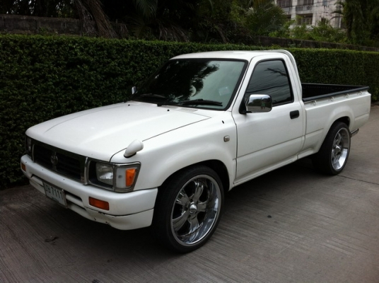 ขาย TOYOTA YN80 ช่วงสั้น 4 ขอ แจ่มๆ