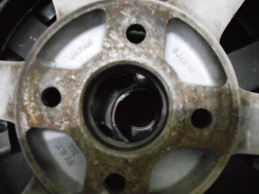 ขายล้อเก่าเก็บ ขอบ14กว้าง6 ราคา 4,900 บาท