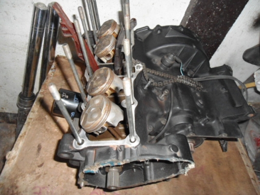 ขายท่อนล่างcb400ปี98