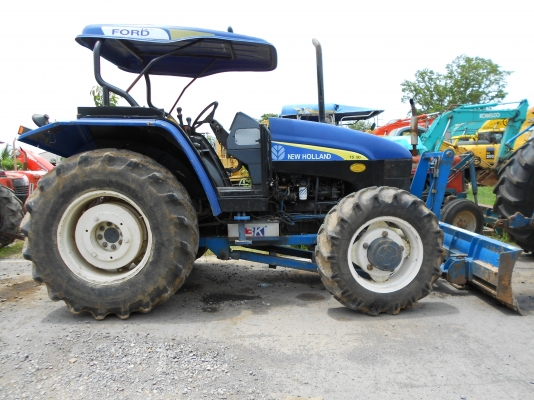 ขายรถแทรกเตอร์ NEWHOLAND TS90 ขายรถแทรกเตอร์ NEWHOLAND TS90