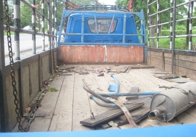 ขายหกล้อ Isuzu 100 แรง กระเหล็ก คอกแป๊บ ราคาถูก โทร 088-4501277