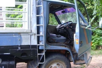 ขาย NPR 115 กระบะคาร์โก้ยาว 4.3 m คอกแป๊บ พร้อมใช้ 088-4501277