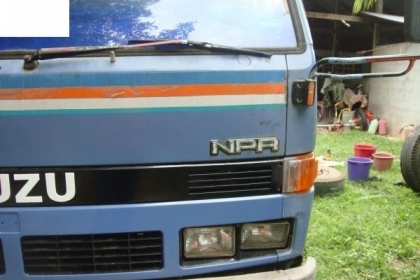 ขาย NPR 115 กระบะคาร์โก้ยาว 4.3 m คอกแป๊บ พร้อมใช้ 088-4501277