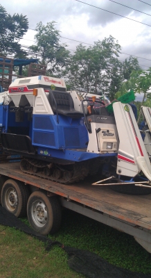 ขายรถเกี่ยวข้าว อิเซกิ ฟรอนเทียร์ 175 แถมรถพ่วงด้วย