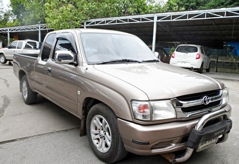 TOYOTA TIGER D4D EXTRACAB 2.5 D4D MT ปี 2004 รถบ้านมือเดียว T.086-527-9533
