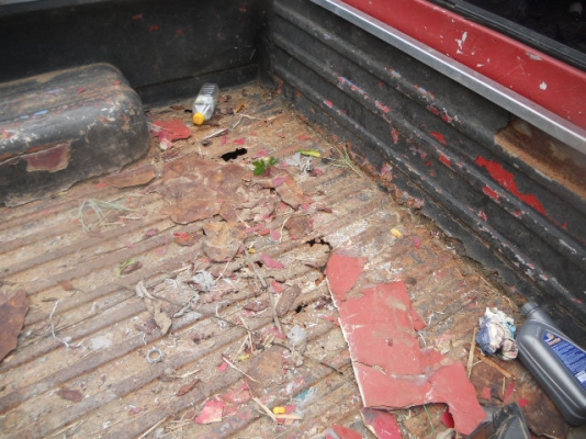 มาสด้า1200 เครื่องa12 ลงเล่มแล้ว ทะเบียนขาดต่อ มีชุดโอน 17500