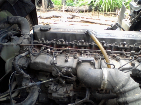 ISUZU DECA 195 HP ราคาต่อรองได้ครับ รับรองมาไม่เสียเที่ยวเสียเวลาครับ ไม่ดียินดีส่งค่าน้ำมันกลับให้ครับ เล่มทะเบียนพร้อมโอน