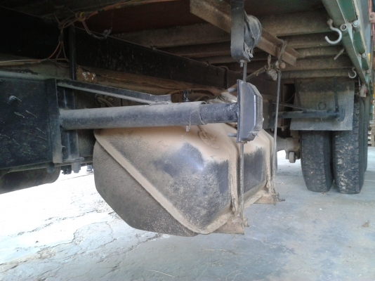 ขาย10ล้อ1เพลา195 แรง