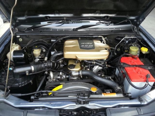 ขายด่วน ISUZU ADVENTURE MASTER 3.0 DITURBO 2004 ขายด่วน ISUZU ADVENTURE MASTER 3.0 DITURBO 2004