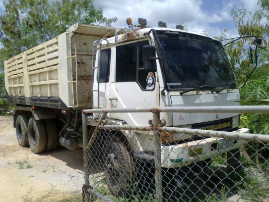 รถบรรทุกสิบล้อ ดัมพ์ Mitsubishi ไอ้หลง FUSO (FN527MA) เครื่อง 190 แรงม้า (6D16) 2 เพลา. 10 Speed ซัซซี่สวย ยางดี 840,000