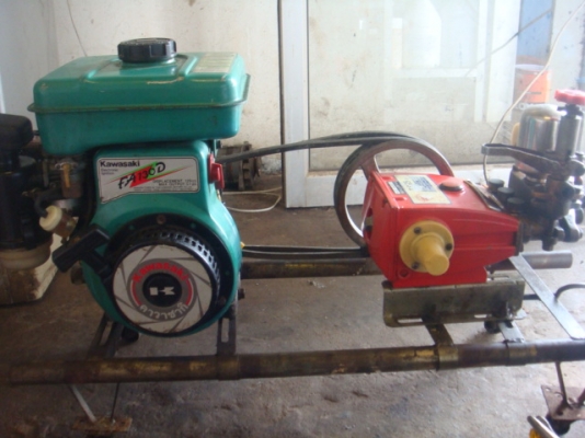 ขายปั้มพ่นยาตราเพรชพร้อมเครื่องยนต์4จังหวะ129CC ขายปั้มพ่นยาตราเพรชพร้อมเครื่องยนต์4จังหวะ129CC