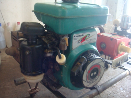 ขายปั้มพ่นยาตราเพรชพร้อมเครื่องยนต์4จังหวะ129CC ขายปั้มพ่นยาตราเพรชพร้อมเครื่องยนต์4จังหวะ129CC