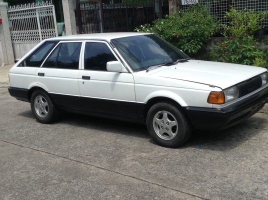 ขายรถยนต์ nissan sunny 1990 van