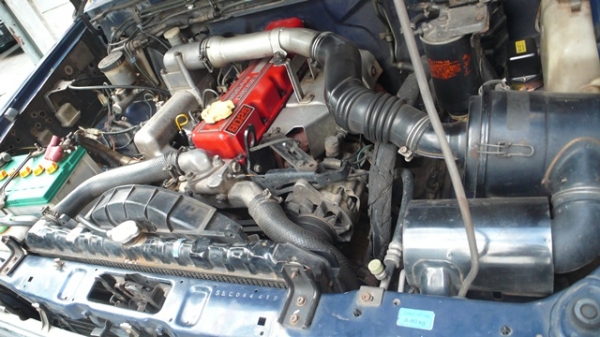 ขาย Nissan Big M ฝาแดง