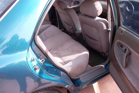 Masda 626 CRONOS ปี94  4ประตู พร้อมใช้ ราคาพิเศษ 47,000