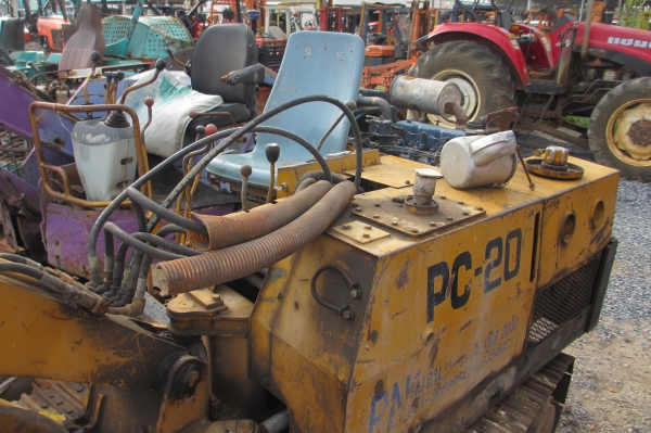 มี VDO โล็ะไปเลยครับ KOMATSU PC 20-1
