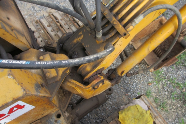 มี VDO โล็ะไปเลยครับ KOMATSU PC 20-1