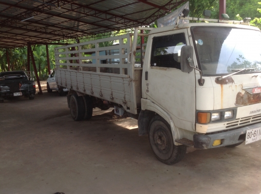 หัวรถ HINO KM779